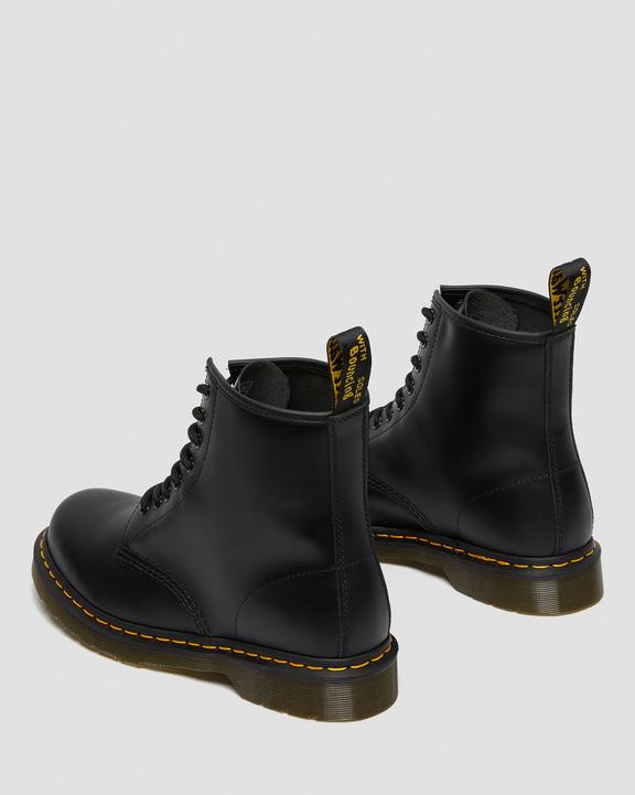 Anfibio 1460 Black Smooth