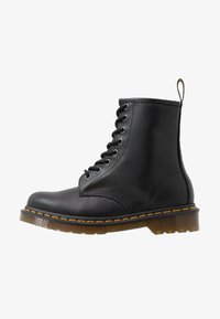 1461 Black Nappa