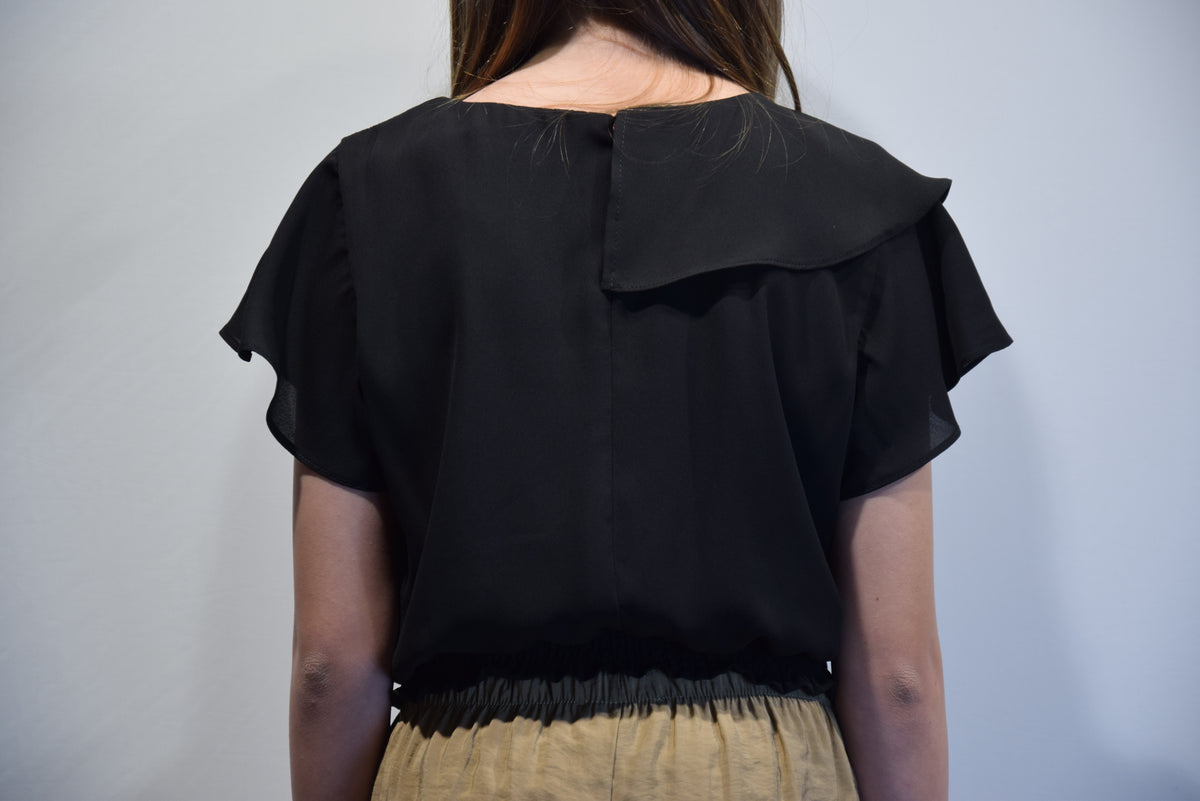 Camicia Elegante Manica Corta Con Volant E Fiocco Nero