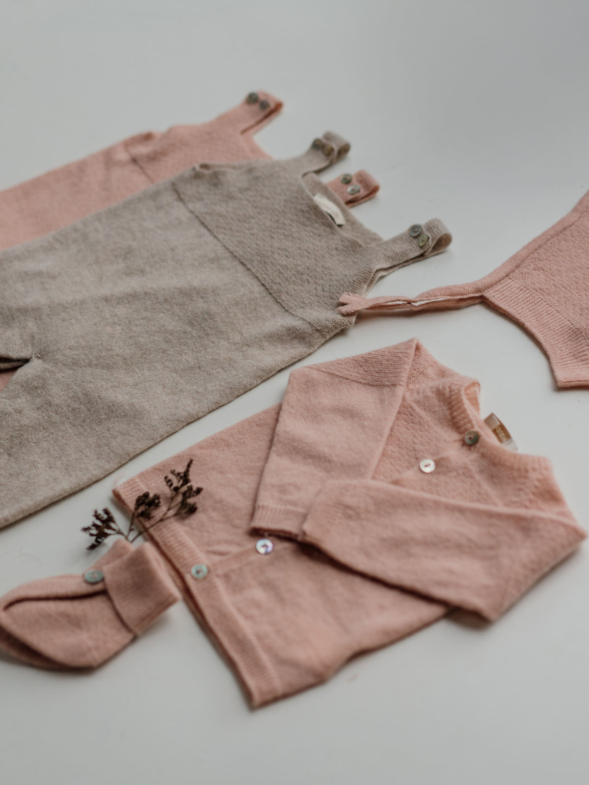 Golfino Aperto In Lana Rosa