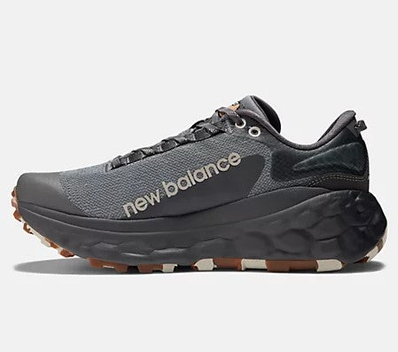 Sneaker Trail Fresh Foam X More Trail v2 - GREY
