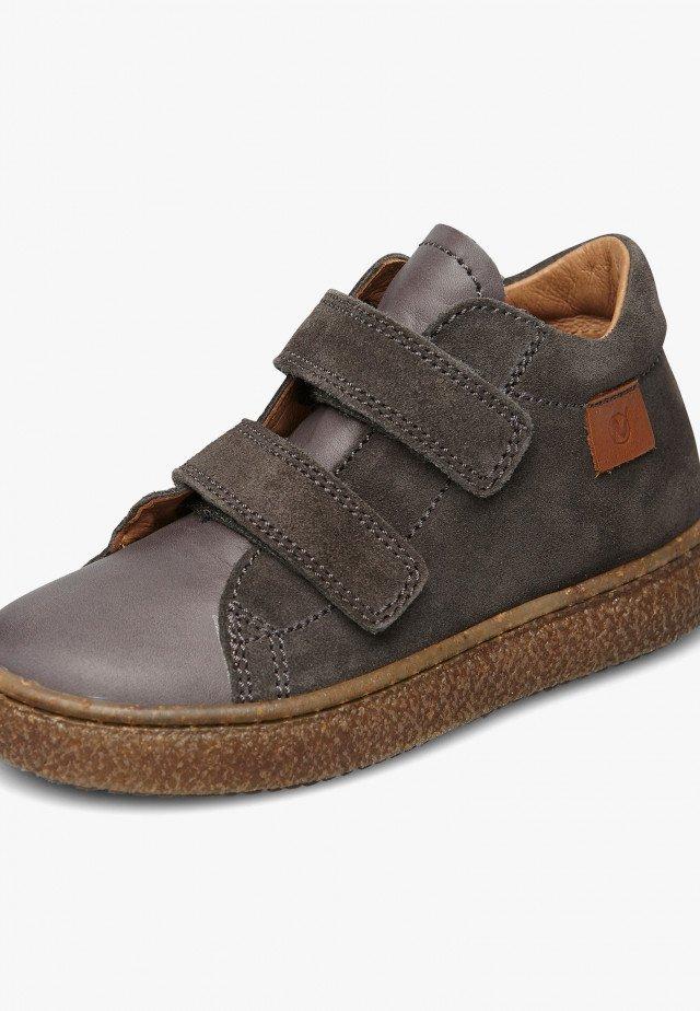 Naturino Albus Star Vl Nappa/suede Spazz. Anthracite-Bla