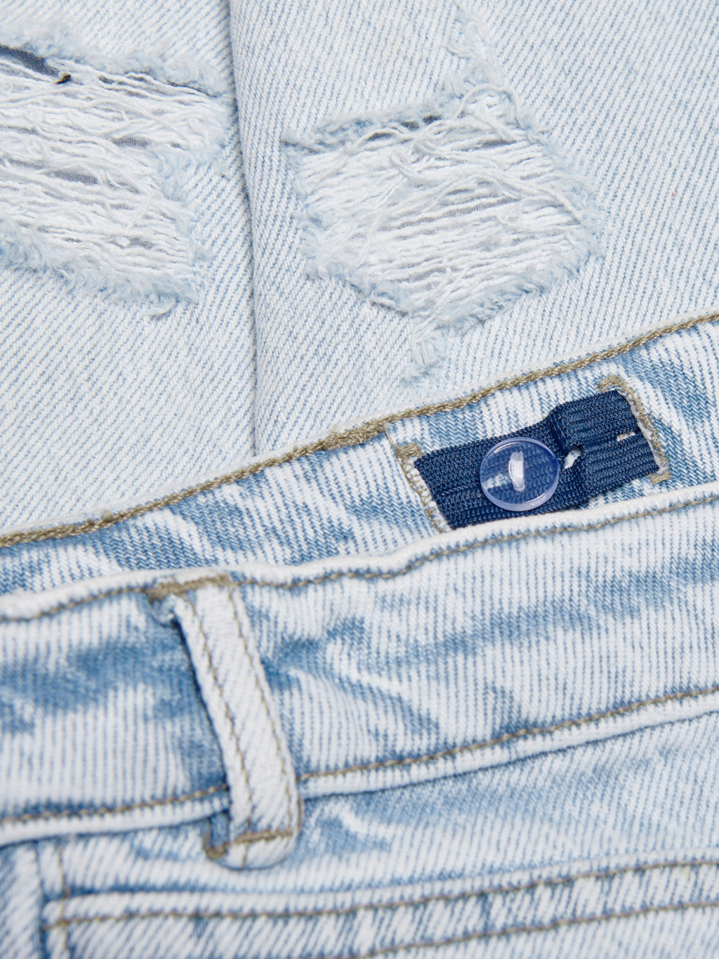 Jeans Strappati