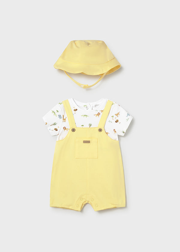 Set 3 Pezzisalopette Corta T-Shirt E Cappellino