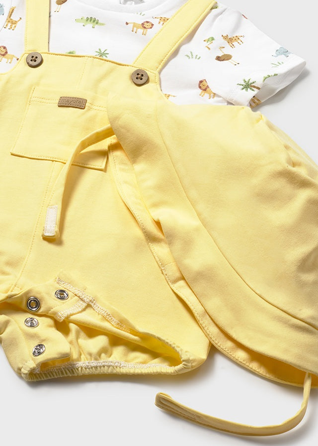 Set 3 Pezzisalopette Corta T-Shirt E Cappellino