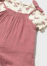 Completo Con T-Shirt E Salopette Rosa