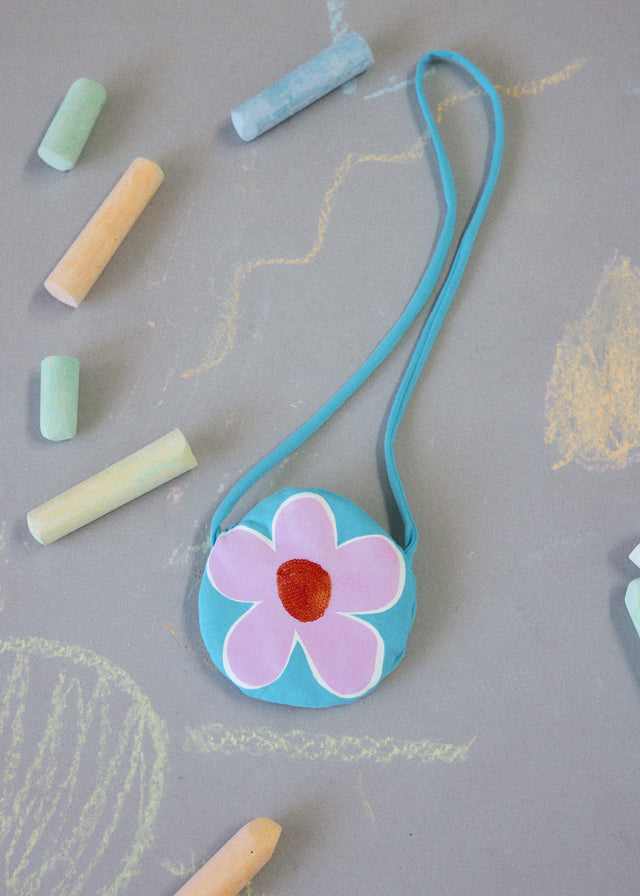 Vestito Cut-Out Azzurro Con Borsetta