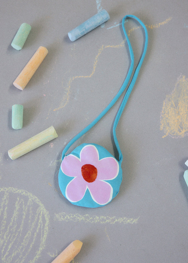 Vestito Cut-Out Azzurro Con Borsetta