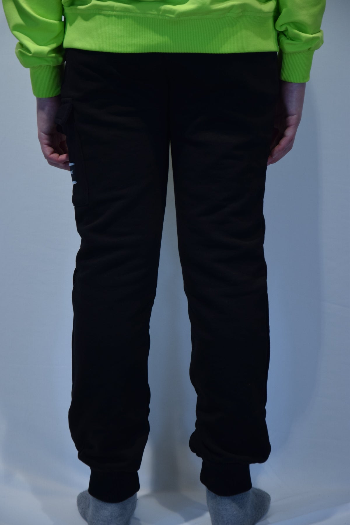 Pantalone In Felpa Con Tascone Nero