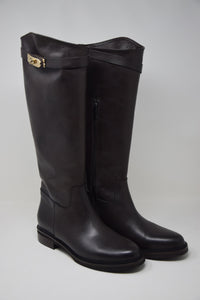 Stivale Alto In Pelle Marrone Con Fibbia