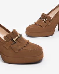 Mocassino con Tacco Velour Malto