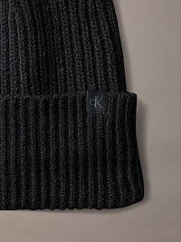 Berretto a Coste con Monogramma Ck Black