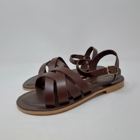 Sandalo Basso Marrone Con Fascette