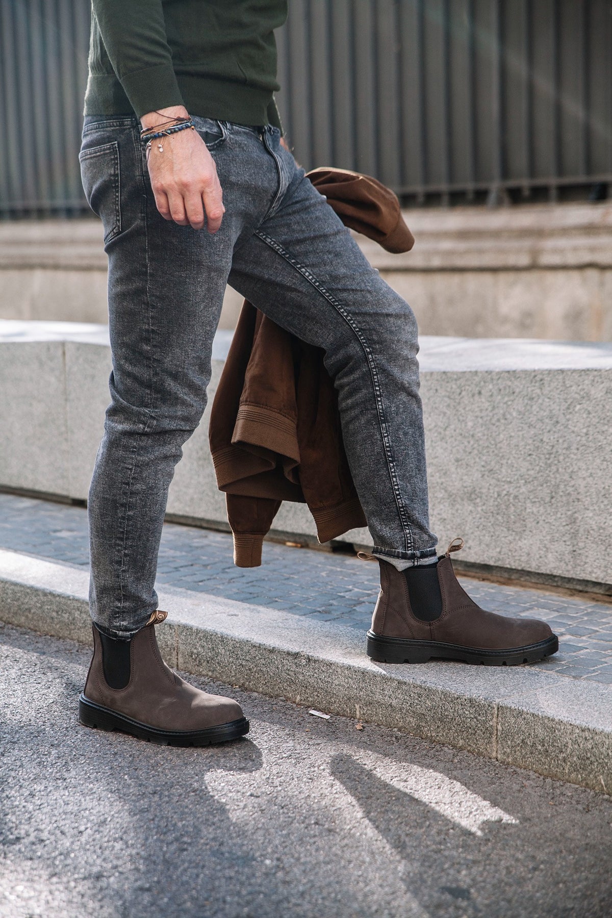 Stivaletto Con Elastico Marrone Testa Moro